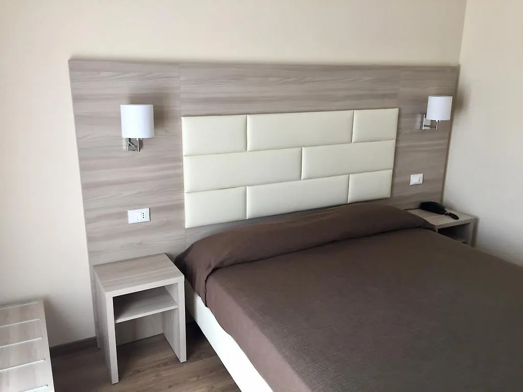 Hotel Mercedes Limone sul Garda