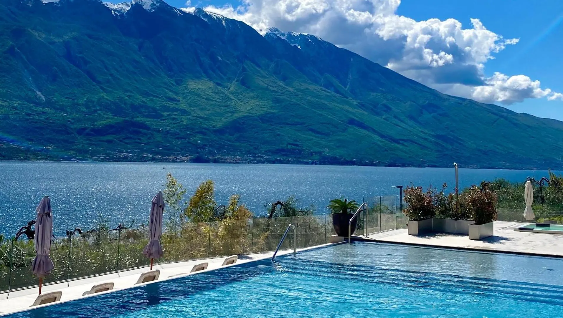 Hotel Mercedes Limone sul Garda 3*,  Italy