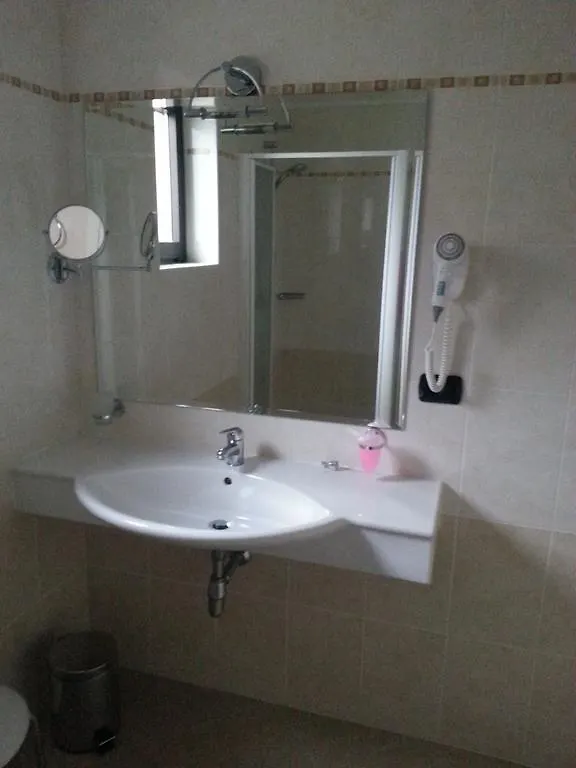 Hotel Mercedes Limone sul Garda
